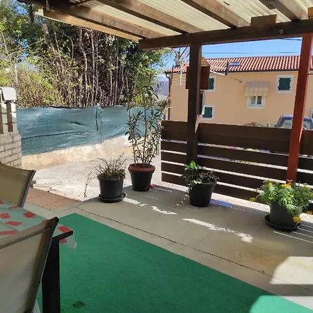 Maison d'hôtes Ellena Sunshine 3*