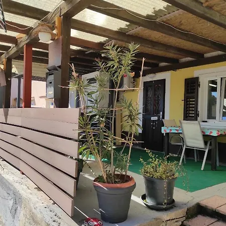 Guest house Ellena Sunshine