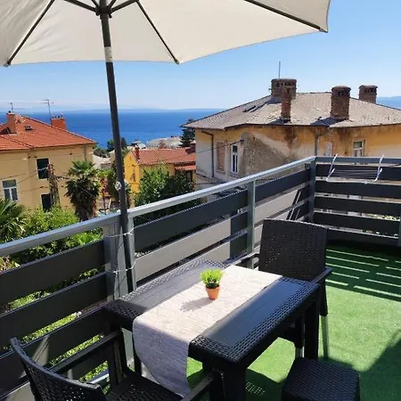 Maison d'hôtes Ellena Sunshine 3*