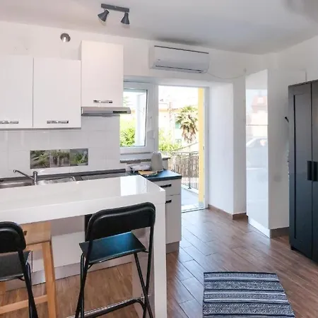 Maison d'hôtes Ellena Sunshine 3*