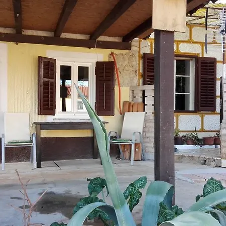 Guest house Ellena Sunshine