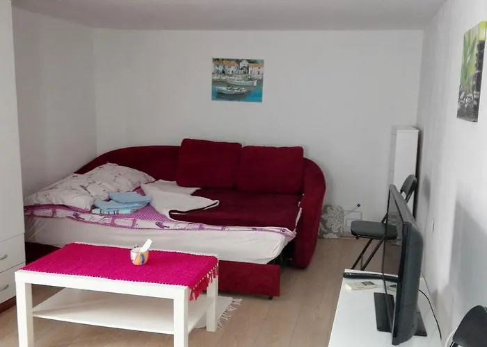 Ellena Sunshine Gostinjska kuća